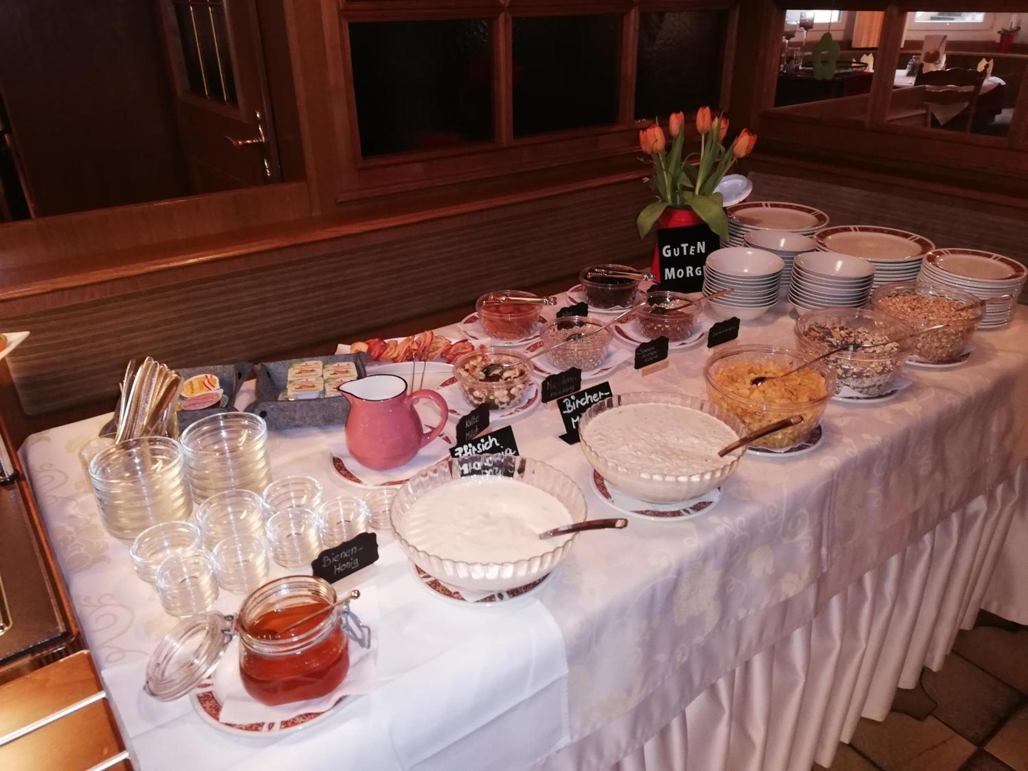 היטיסאו Hotel Oxa מראה חיצוני תמונה